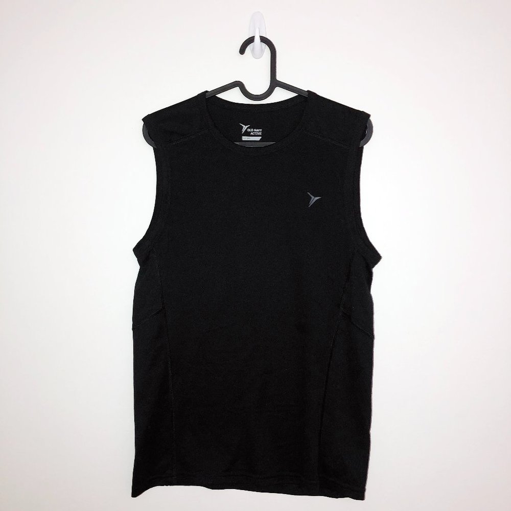 3 Pack of Old Navy Active Go-Dry Tank Tops - Picture 2 of 7